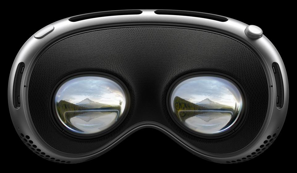 Apple Vision Pro - Image 3