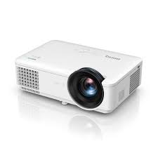 4K Laser Short-Throw Projectors