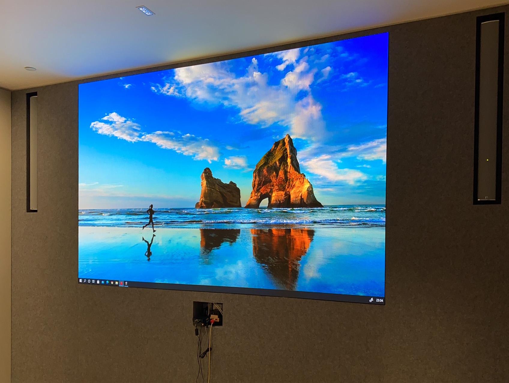 Fine-Pitch Indoor LED Walls - Image 2